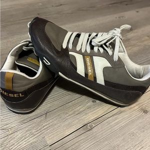 Men’s tenis shoes